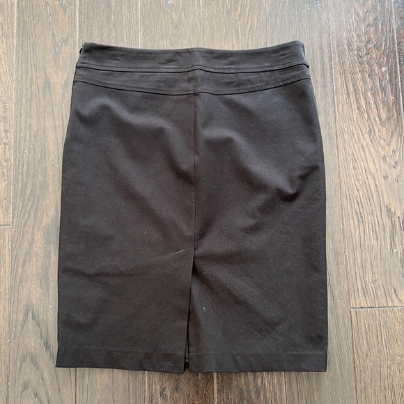 Pencil skirt - Picture 2 of 4